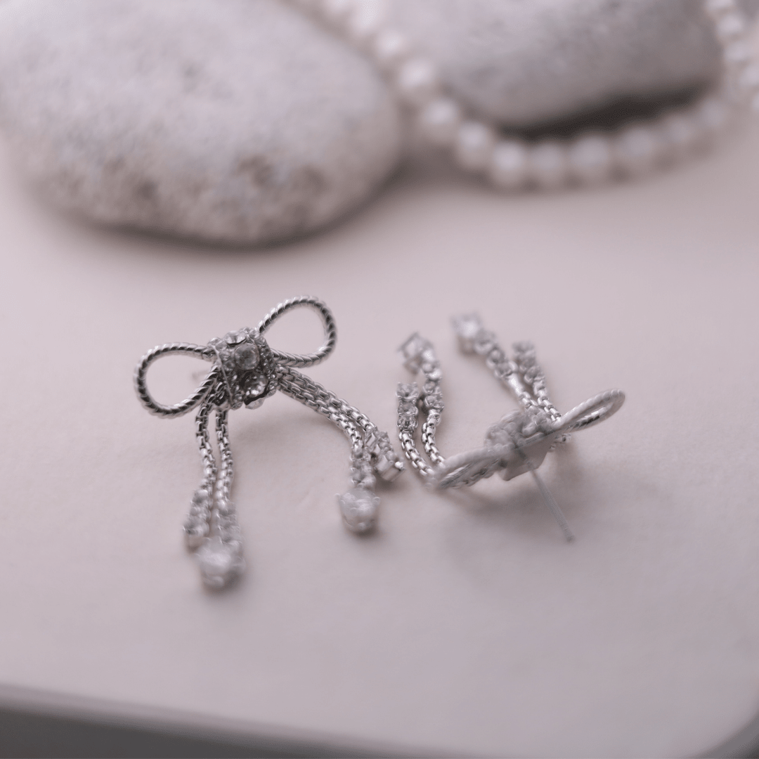 The Diamanté Bow Tassel Earrings - Putstyle