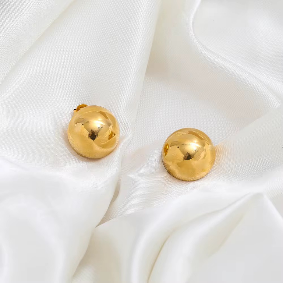 Golden Globe Studs