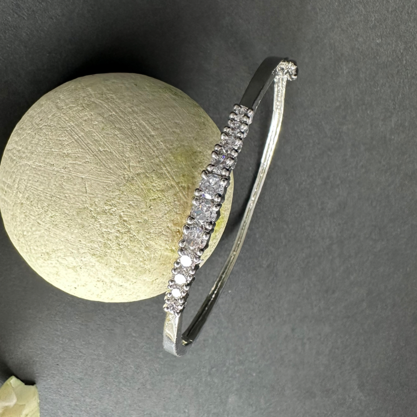 White American Diamond stones Studded Silver Plated Bracelet
