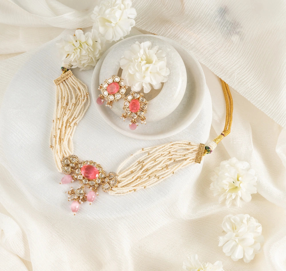 Hayat Kundan Choker Necklace