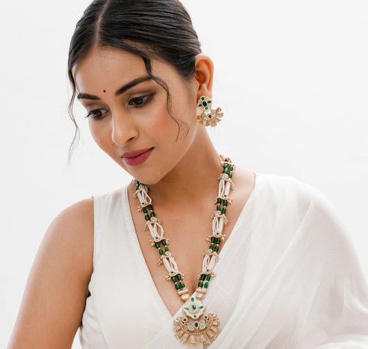Keira Green Golden Necklace