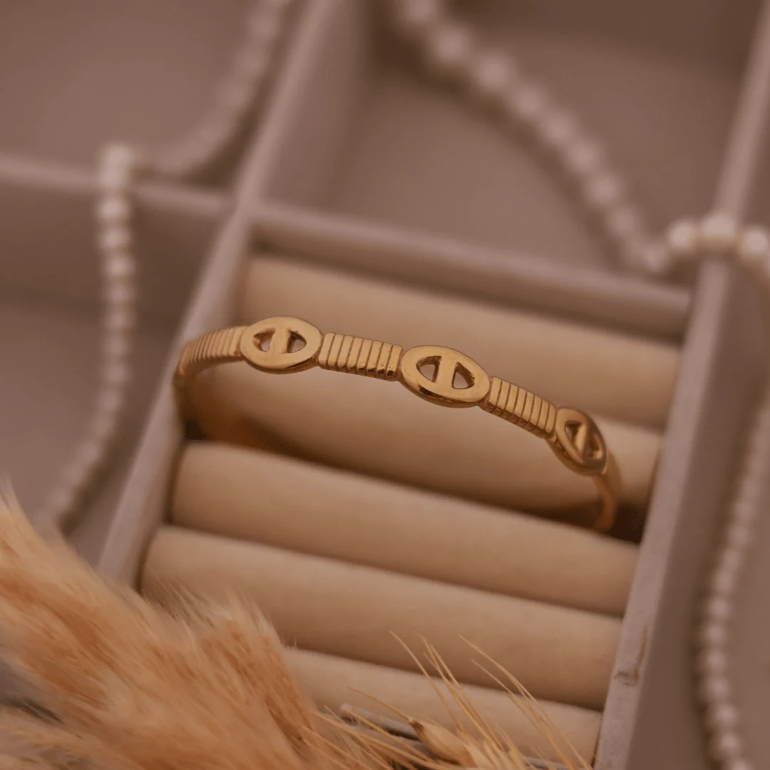 Butterfly Women’s Hamper