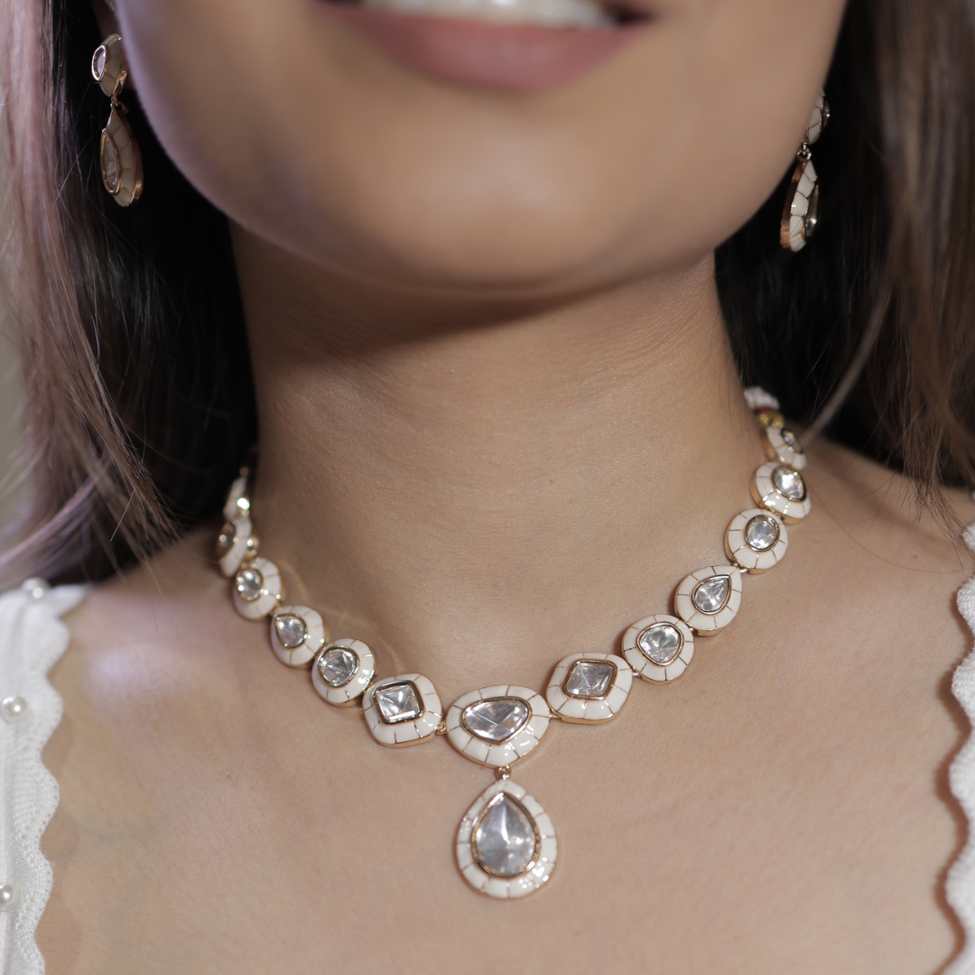 Elegant Mossainite Necklace Set with Earrings