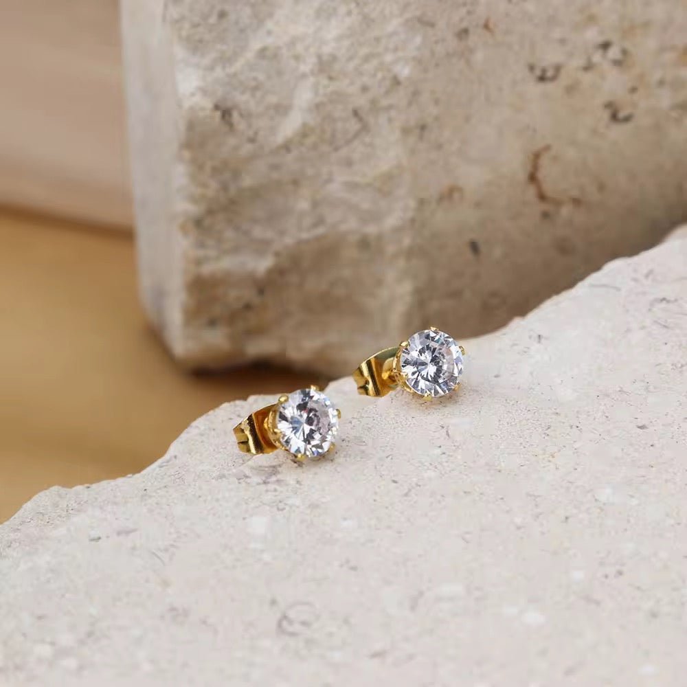 Classic Solitaire Stud Earrings - Putstyle