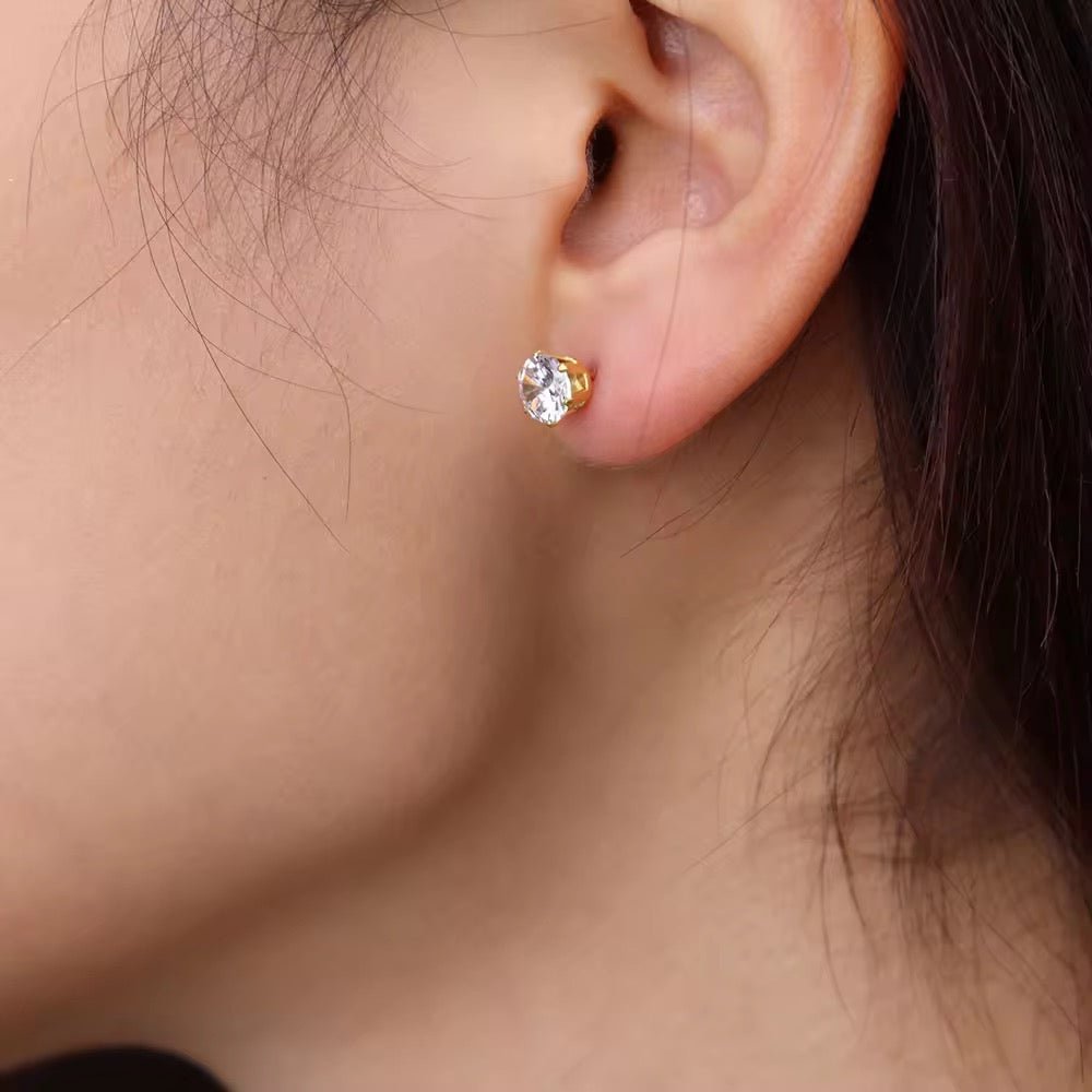 Classic Solitaire Stud Earrings - Putstyle