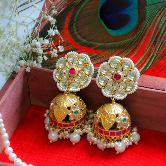 Gold-Plated Kundan Pearl Jhumka Earrings - Putstyle