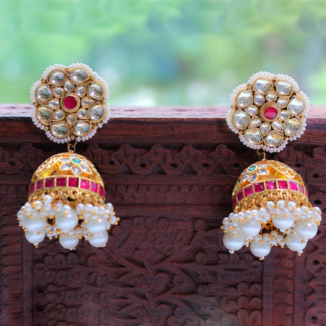 Gold-Plated Kundan Pearl Jhumka Earrings - Putstyle
