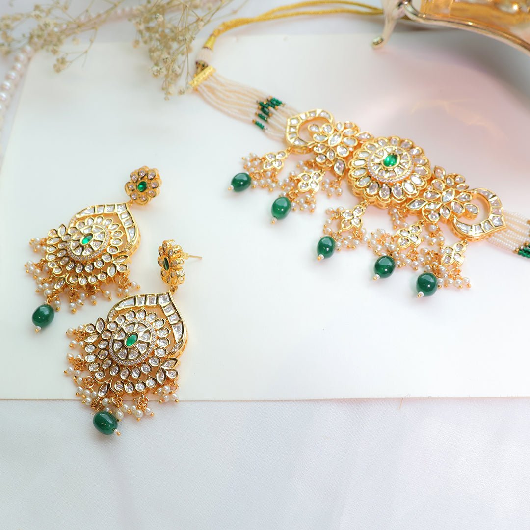 Kundan Pearl Choker Necklace with Green Drop Beads – Traditional Bridal Jewellery - Putstyle