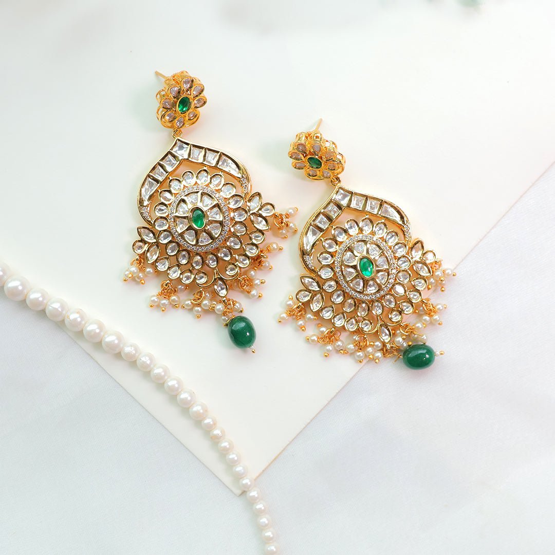 Kundan Pearl Choker Necklace with Green Drop Beads – Traditional Bridal Jewellery - Putstyle