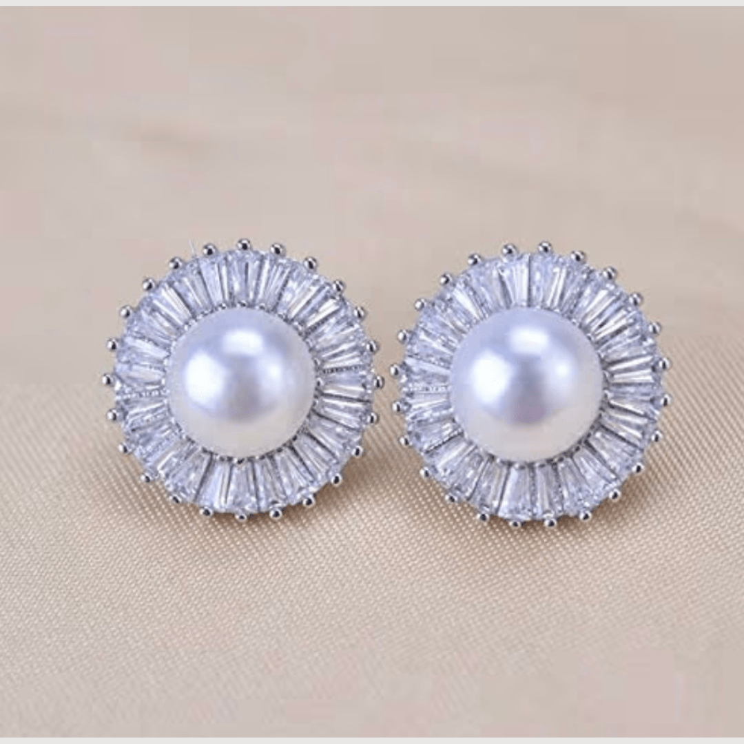 Pearl and Baguette Diamond Stud Earrings - Putstyle