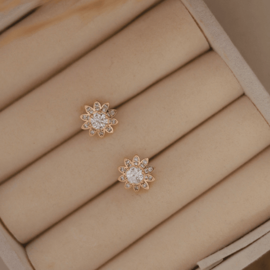 Rose Gold Sunburst Crystal Stud Earrings - Putstyle