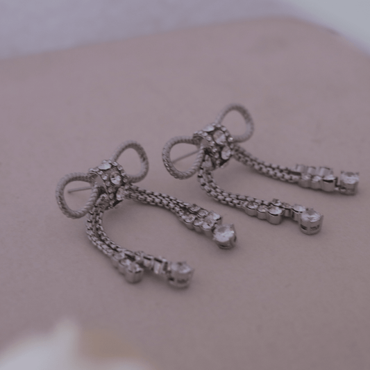 The Diamanté Bow Tassel Earrings - Putstyle