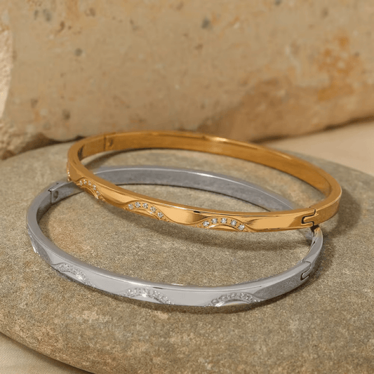 Wavy Luxe Diamond Bracelet - Putstyle